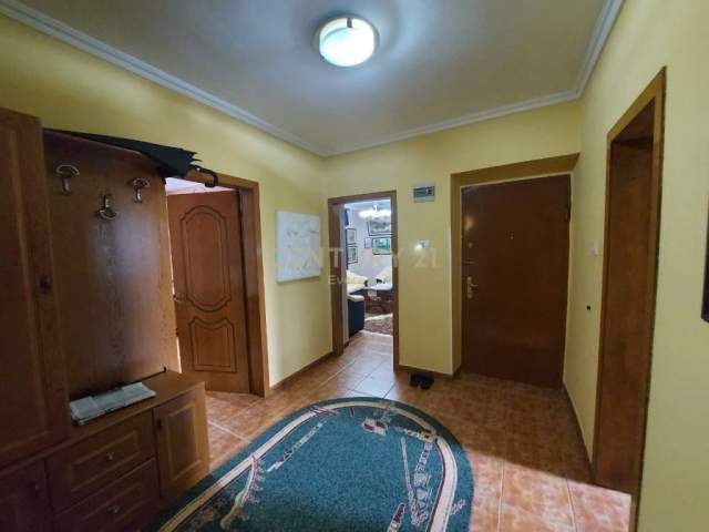 Tirane, shitet apartament 2+1 Kati 3, 90 m² 108.000 Euro (Rr. Siri Kodra, Selvia)