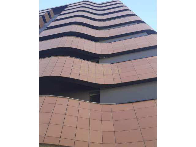 Tirane, shitet apartament 2+1 Kati 5, 111 m² 116.000 Euro (Ish fusha e aviacionit)