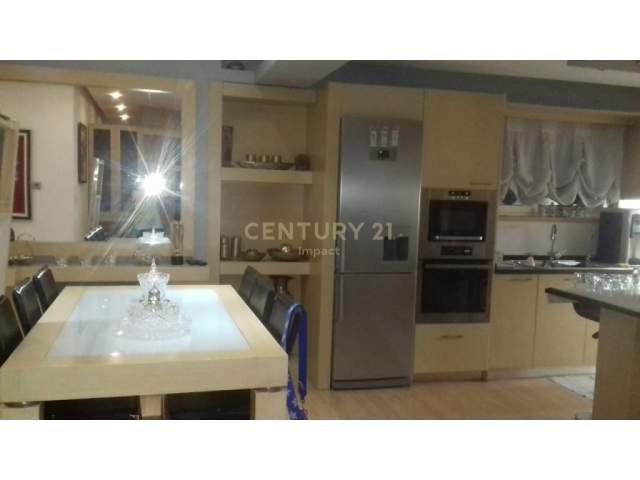 Tirane, shitet Penthouse 3+1+BLK Kati 8, 231 m² 220.000 Euro (Yzberisht)