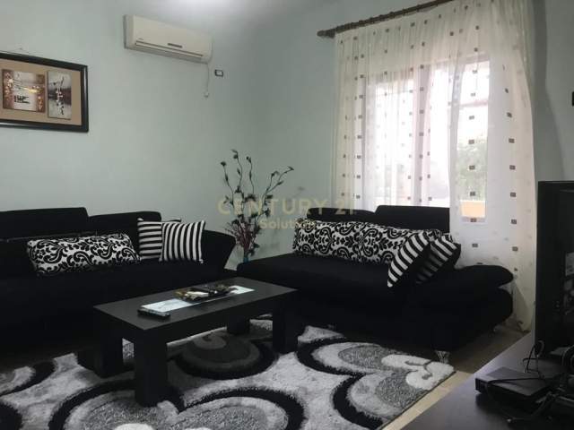 Tirane, jepet me qera apartament 2+1 Kati 2, 137 m² 300 Euro (Astiri)
