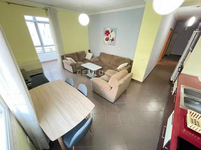 Tirane, shitet apartament 2+1 Kati 6, 103 m² 97.000 Euro (Yzberisht)