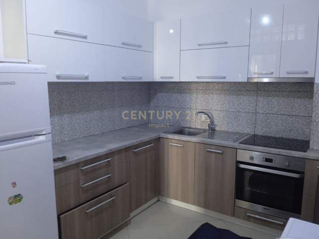 Tirane, jap me qera apartament 1+1+BLK Kati 6, 75 m² 350 Euro