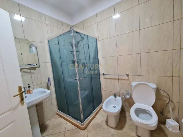 Tirane, shitet apartament 3+1 Kati 2, 160 m² 224.000 Euro (Myslym Shyri)