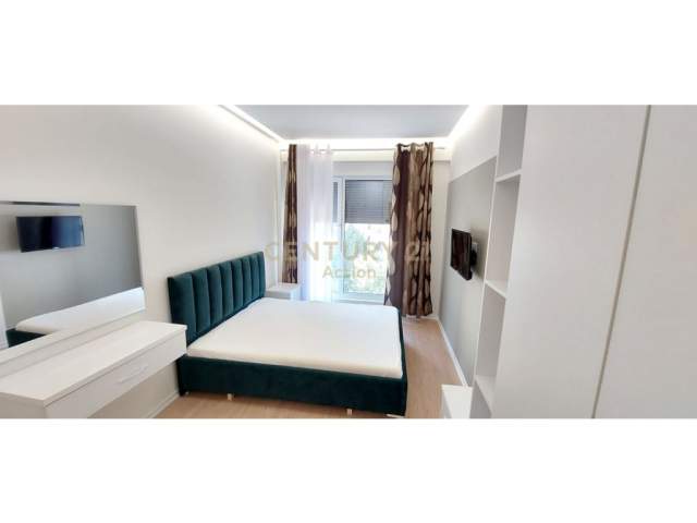 Tirane, shitet apartament 2+1 Kati 4, 100 m² 600 Euro (21 dhjetori)