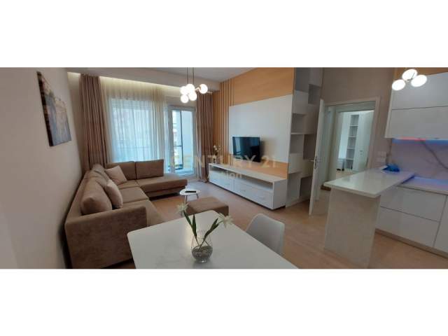 Tirane, shitet apartament 2+1 Kati 4, 100 m² 600 Euro (21 dhjetori)