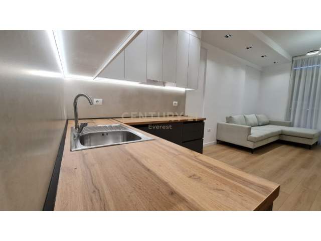 Tirane, shitet apartament 2+1 Kati 7, 109 m² 97.000 Euro (Astiri)