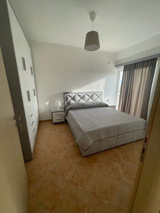 Shqiperi, jepet me qera apartament 500 Euro