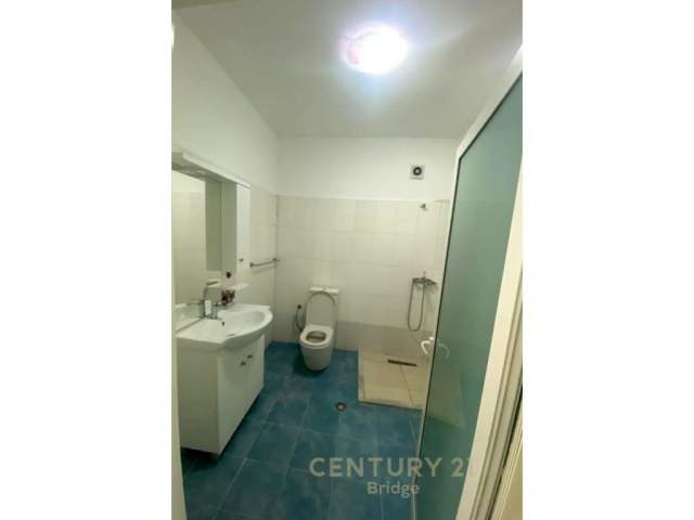 Tirane, shitet apartament 1+1+BLK Kati 4, 65 m² 63.000 Euro (ASTIR)
