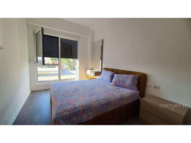 Tirane, jepet me qera apartament 1+1 Kati 3, 60 m² 500  (21 dhjetori)