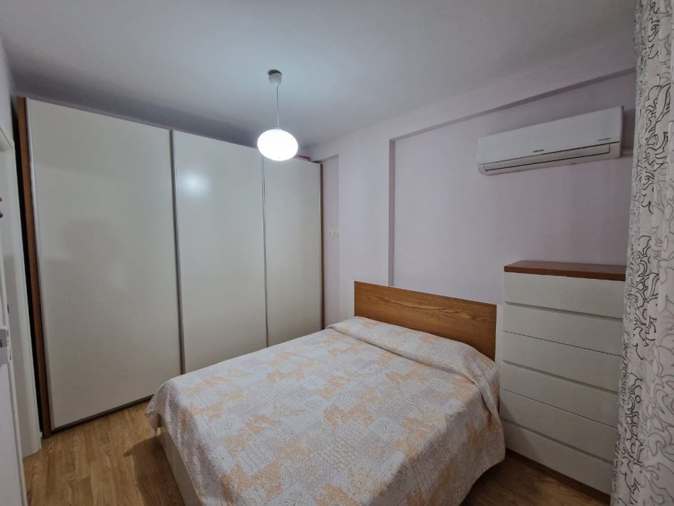 Tirane, jepet me qera apartament 1+1 Kati 1, 68 m² 500 € (Don Bosko)