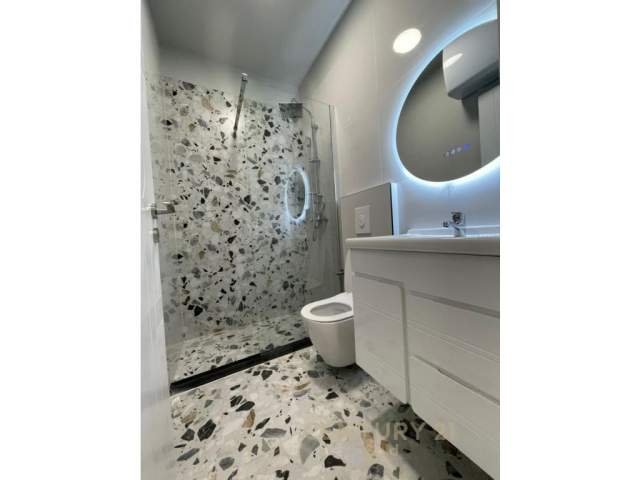 SHITET APARTAMENT 1+1 TEK MBIKALIMI I KRISTAL CENTER! Kati 4, 47 m² 74.000 Euro (Shkelqim Fusha)