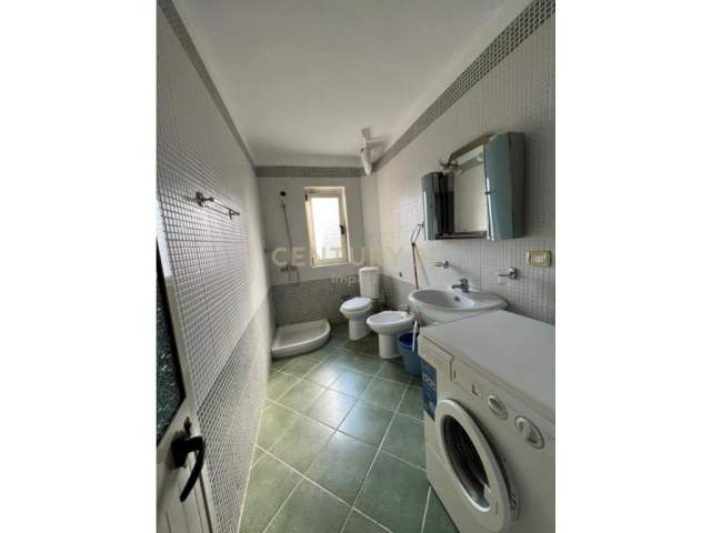 Tirane, shitet apartament 2+1+A+BLK Kati 4, 72 m² 105.000 Euro (rruga Mihal Grameno)