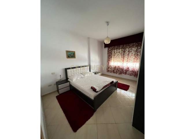 DURRES PLAZH,Shitet apartament 1+1 me pamje nga deti, i mobiluar,Kati 3, 70 m² 74.000 Euro