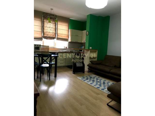 SHITET 1+1 TEK ISH PARKU, TE ISH UET, Kati 3, 64 m² 90.000 Euro (Ish UET, te zona e Ish Parkut)