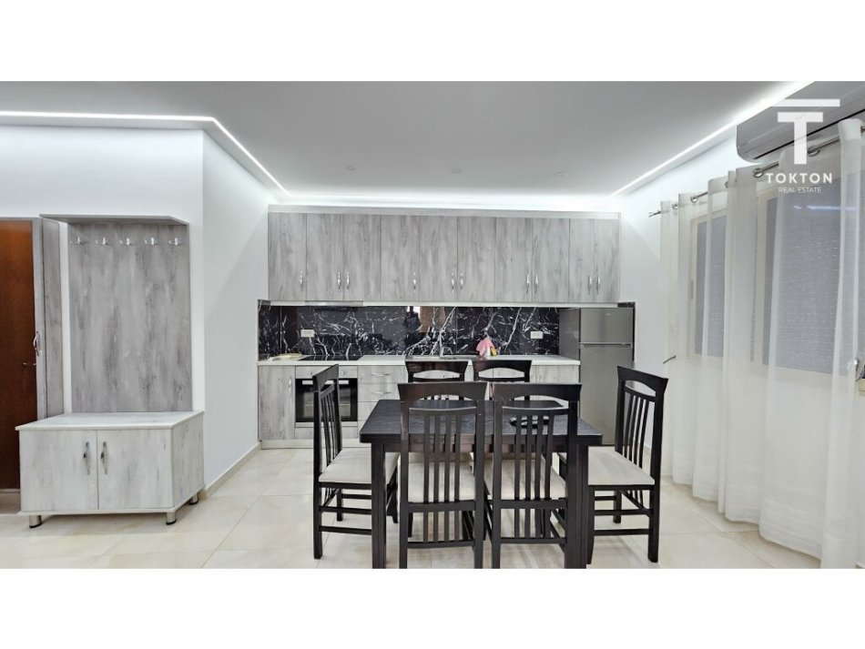 Sarande, shitet apartament 1+1 Kati 1, 42 m² 105.000 € (Rruga Mitat Hoxha, Sarandë, TT 1415)