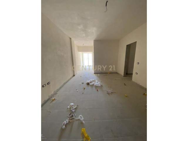 Golem, shitet apartament 1+1+BLK Kati 4, 82 m² 70.000 Euro (Golem)