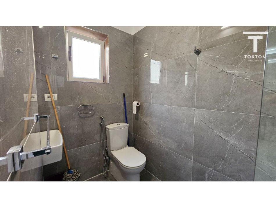 Sarande, shitet apartament 1+1 Kati 1, 42 m² 105.000 € (Rruga Mitat Hoxha, Sarandë, TT 1415)