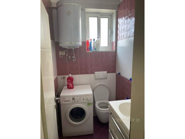 Tirane, ofert apartament 2+1 Kati 4, 104 m² 135.000 Euro (ali demi)