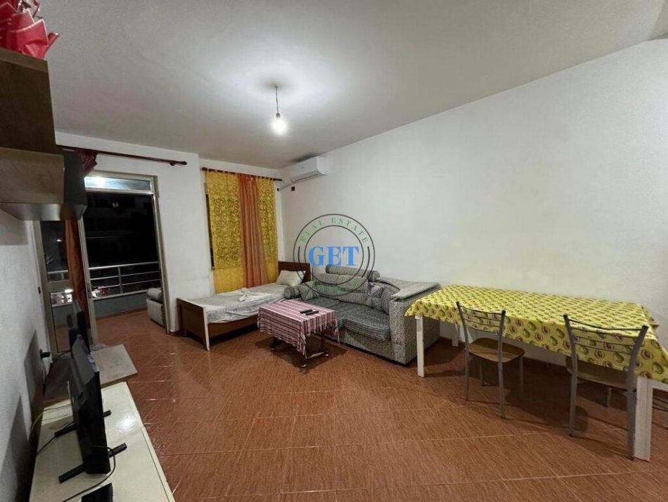 Durres, jepet me qera apartament 2+1+Ballkon Kati 2, 95 m² 350 € (Plazh Iliria, Durrës)