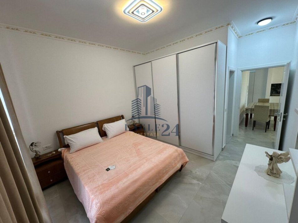JEPET ME QERA APARTAMENT 2+1+POST PARKIMI PRANE MEDRESESE