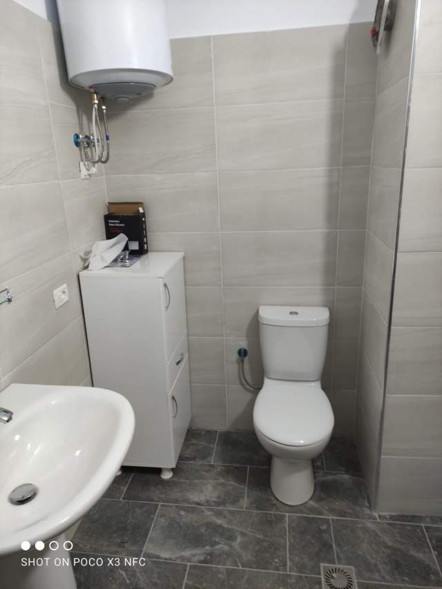 Tirane, jepet me qera apartament 2+1+BLK Kati 3, 90 m² 350 Euro (Rruga e Elbasanit)
