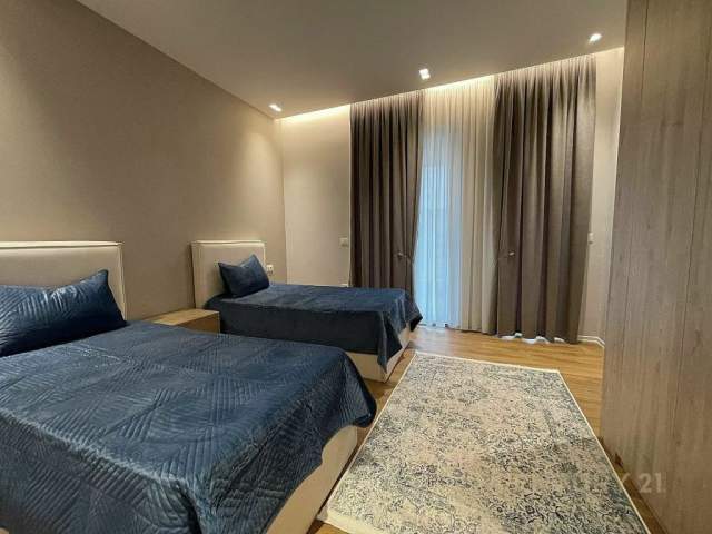 Kompleksi Delijorgji, shesim apartament 2+1+2 poste parkimi, 140m2, 360.000 Euro