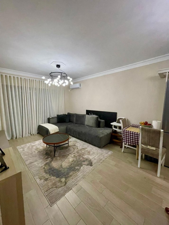 Tirane, shitet apartament 1+1 Kati 2, 74 m² 150.000 € (nexho konomi)