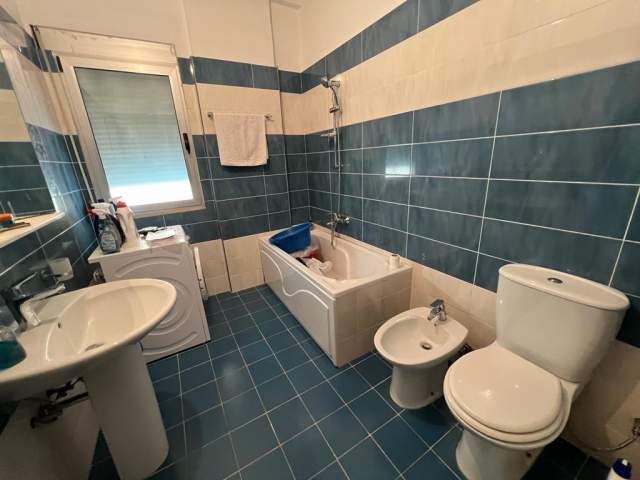 Tirane, shitet apartament 2+1+BLK Kati 2, 113 m² 175.000 Euro (Liqeni i Thate)