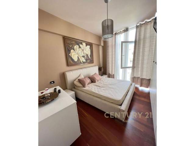 Tirane, shitet apartament 2+1+BLK Kati 2, 90 m² 185.000 Euro (Komuna e Parisit)