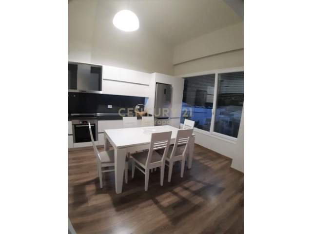 Tirane, jap me qera apartament 2+1+BLK Kati 1, 140 m² 1.500 Euro (teg)