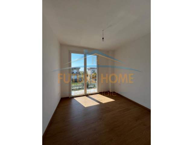 Durres, ofert Vile 3+1+A+BLK Kati 2, 151 m² 270.000 Euro (Gjiri i Lalzit)