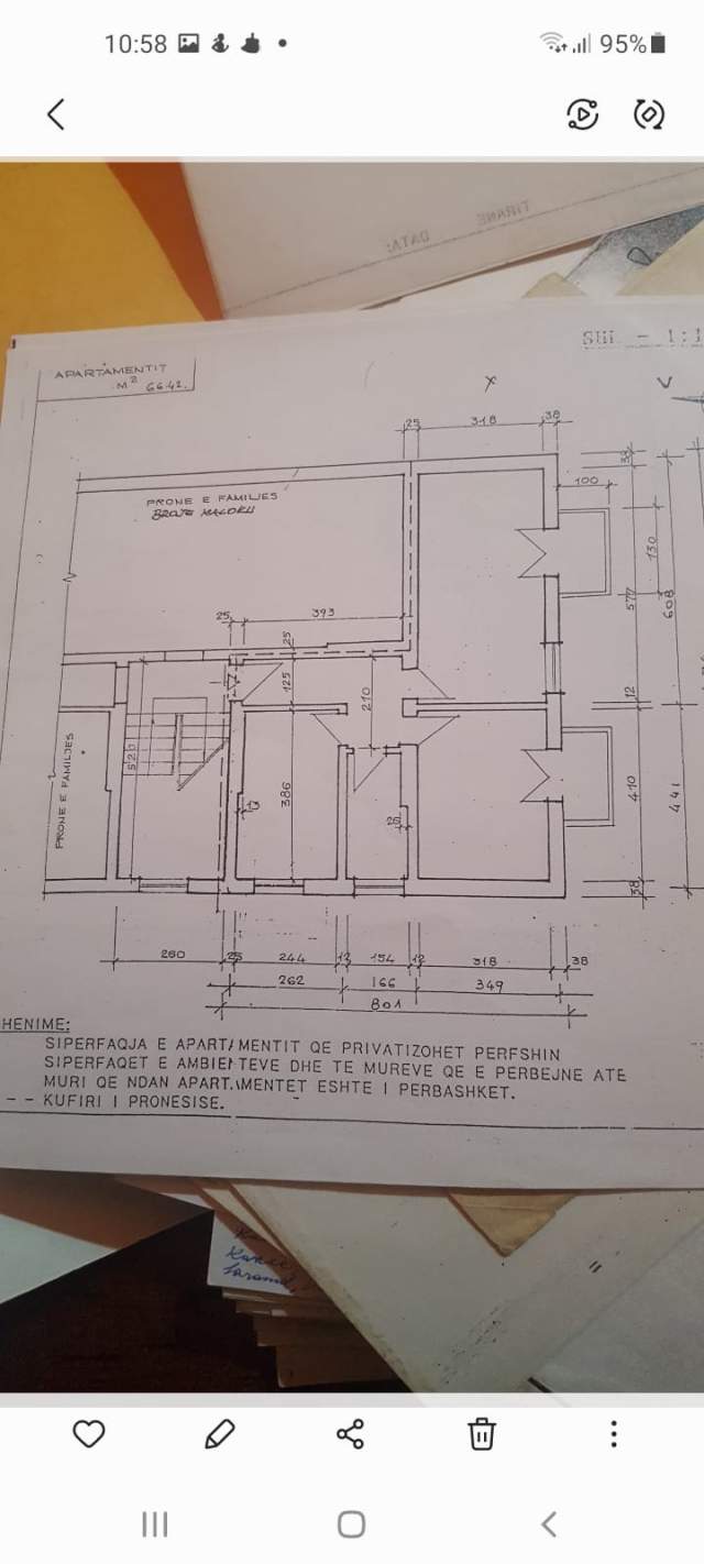 Tirane, jepet me qera ambjent biznesi Kati 0, 65 m² 1.000 Euro (Komuna e Parisit)