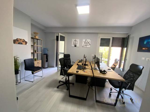 Tirane, jepet me qera ambjent biznesi Kati 2, 56 m² 500 Euro (Rruga e Kosovareve Tirana, Albania)