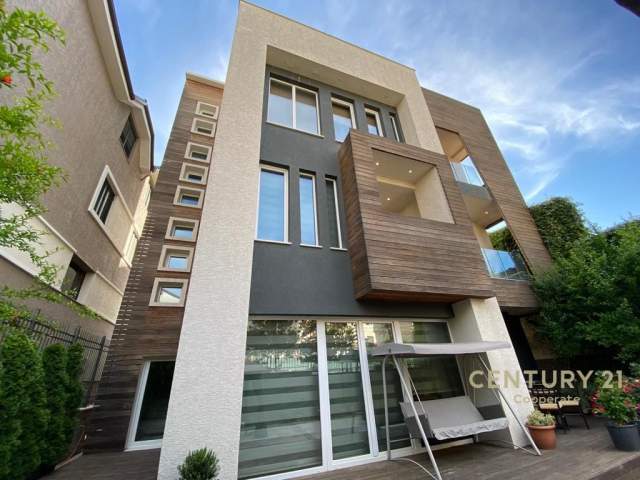 SHESIM VILE PRANE QYTETIT STUDENTI! 650.000 Euro (Qytet Sudenti)