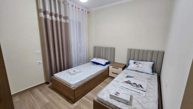 Tirane, jepet me qera apartament 2+1+BLK Kati 2, 600 Euro (Fiori Di Bosko)