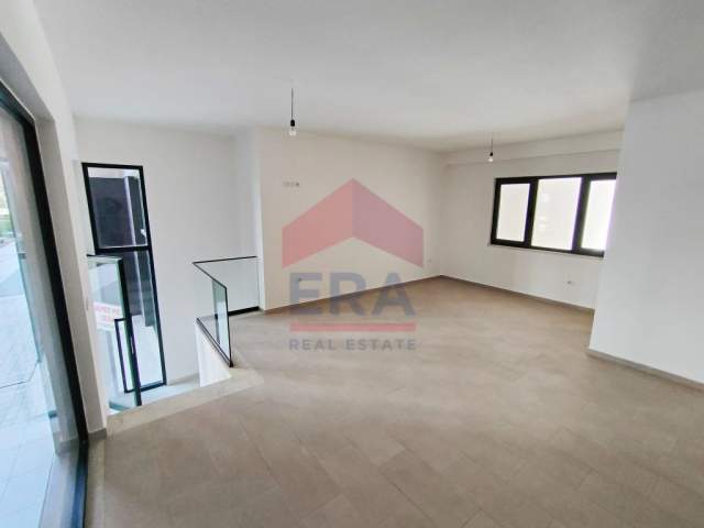 📌Tirane, jepet me qera ambjent biznesi 45 m² 270 Euro