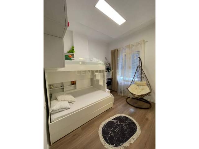 Shitet apartament modern 2+1+2 tek rruga Dritan Hoxha, Kati 6, 135 m² 210.000 Euro