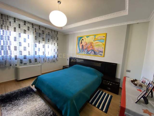 SHITET APARTAMENT 2+1+2+ VERANDE TEK MATERNITETI I RI, 212 m²,  200.000 Euro