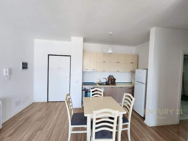 Tirane, jap me qera apartament 2+1 Kati 7, 81 m² 500 Euro (Don Bosco)