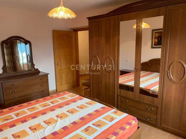 Tirane, shitet apartament 2+1 Kati 5, 71 m² 75.000 Euro (Rruga '' Todi Shkurti'')