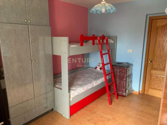 Tirane, shitet apartament 2+1 Kati 5, 71 m² 75.000 Euro (Rruga '' Todi Shkurti'')