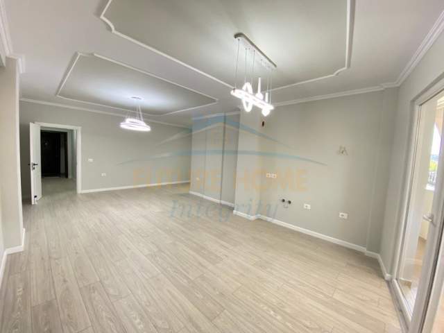Tirane, shitet apartament 2+1+BLK Kati 2, 112 m² 160.000 Euro (Selite)