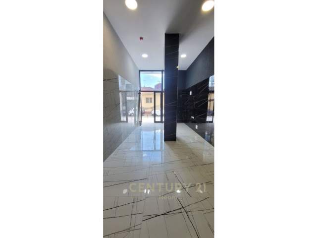 Shitet apartament 2+1+2 Mozaiku i Tiranes! Kati 4, 119 m² 205.000 Euro