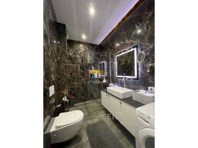 Shitet Apartamet-Papafingo 2+1 Kodra e Diellit! Kati 6, 91 m² 155.000 Euro