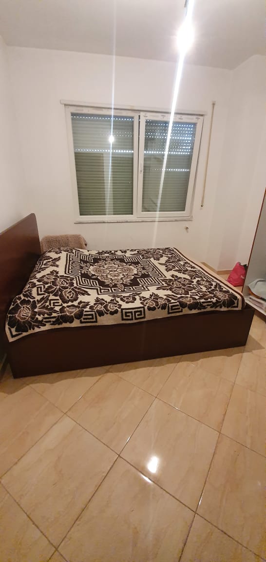Tirane, shes apartament 2+1+BLK Kati 3, 117 m² 84.000 Euro (fresku)
