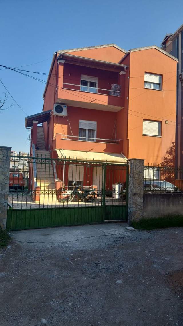 Tirane, shes 3 Katshe Kati 3, 270.000 Euro