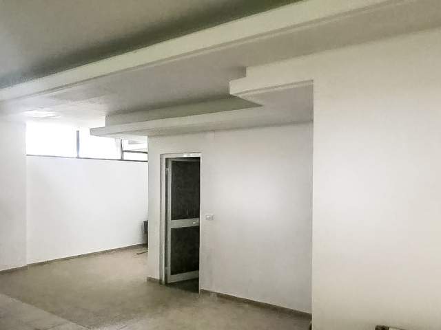 Tirane, shitet ambjent biznesi 110 m² 165.000 Euro