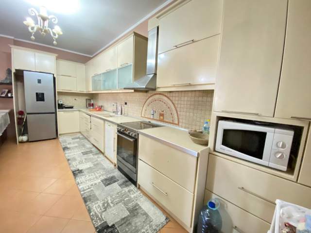 Tirane, shes apartament 2+1+BLK Kati 9, 123 m² 155.000 Euro (Rruga Don Bosko)