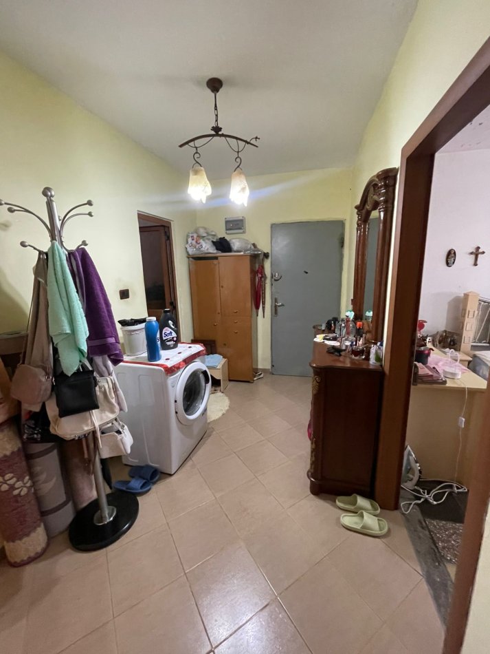 Tirane, shitet apartament 2+1 Kati 5, 74 m² 88.000 € (Varri Bamit)