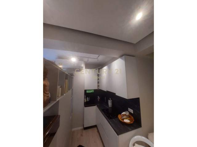 Tirane, shes apartament 109.000 Euro